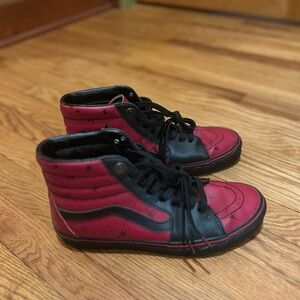 Limited Edition - Men’s hi-top Marvel VANS.